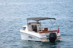 Safter 4.95 Yarım Kamaralı Tekne