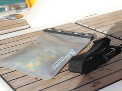 Overboard Su Geçirmez Çok Amaçlı Kılıf Large