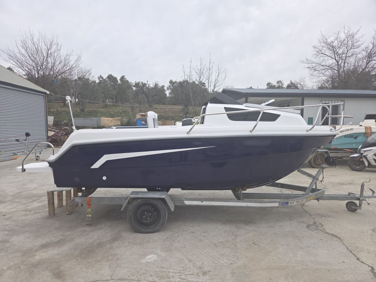 YILDIZ STAR 460 XL Kabinli Tekne